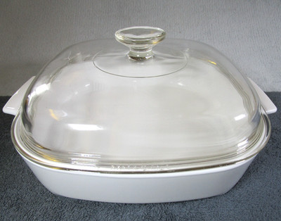 Schöne große Vintage weiß Pyrex Corning Ware 4 Pt gewölbter Deckel Kasserolle Ofenform