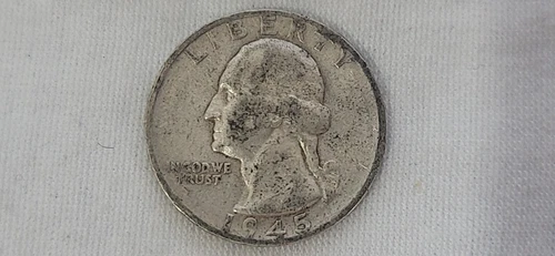 1945 S Washington Quarter in Fine Condition with some scratches on reverse