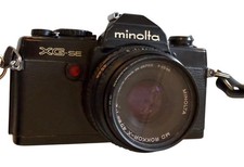 Minolta XG-SE 35mm Film Camera Bundle w/ 2 Lenses Sunpak Flash Untested