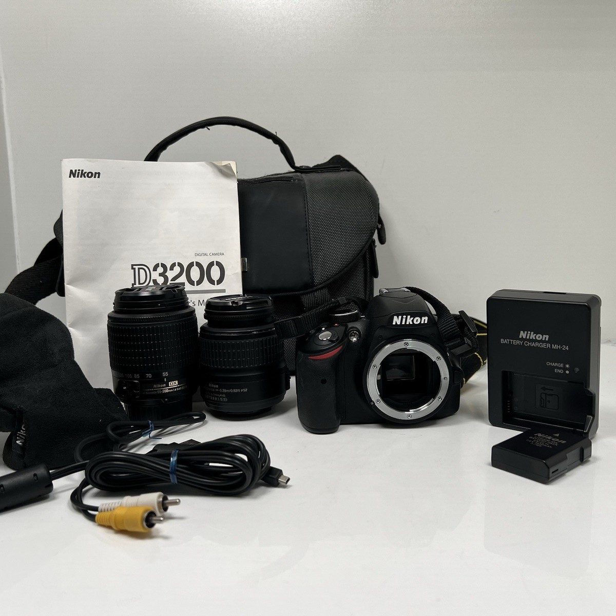 Nikon D3200 Digital SLR Camera Kit w/ 18-55mm and 55-200mm