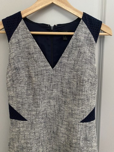J.Crew Dress Sleeveless Sheath Pencil Gray Navy Tweed Eyelet Lined Size 0 EUC - Picture 2 of 7