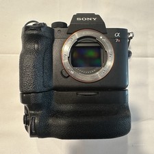 Sony Alpha a7RIV 61 MP Full Frame Mirrorless Camera Body Only Black AF HDMI USB