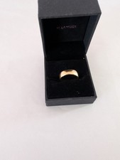 Gold Wedding Ring 18ct H. Samuel Size K with box