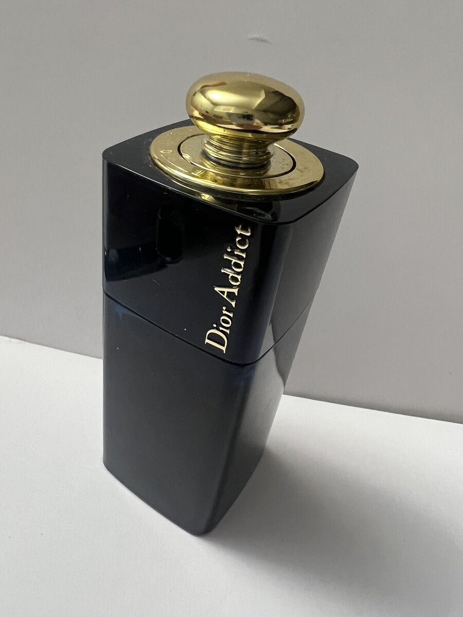 Christian Dior DIOR ADDICT Eau de Parfum 50 ml 1.7 Fl. Oz Christian Dior DIOR ADDICT Eau de Parfum 50 ml 1.7 Fl. Oz