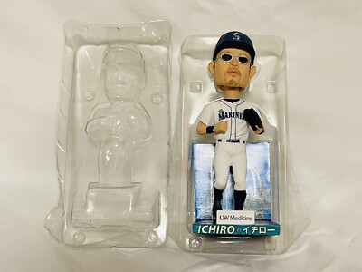 記念グッズ 2008 Ichiro Bobblehead #51 ICHIRO SUZUKI #51 Seattle Mariners Baseball 2008 SGA BOBBLEHEAD