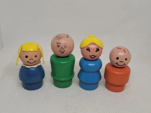 Vintage Fisher Price little people all wood family set of 4 Dad Mom Girl Boy