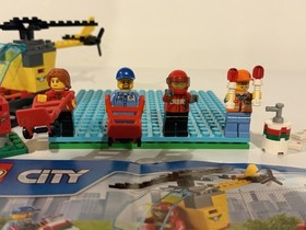 LEGO CITY: Airport Starter Set (60100)
