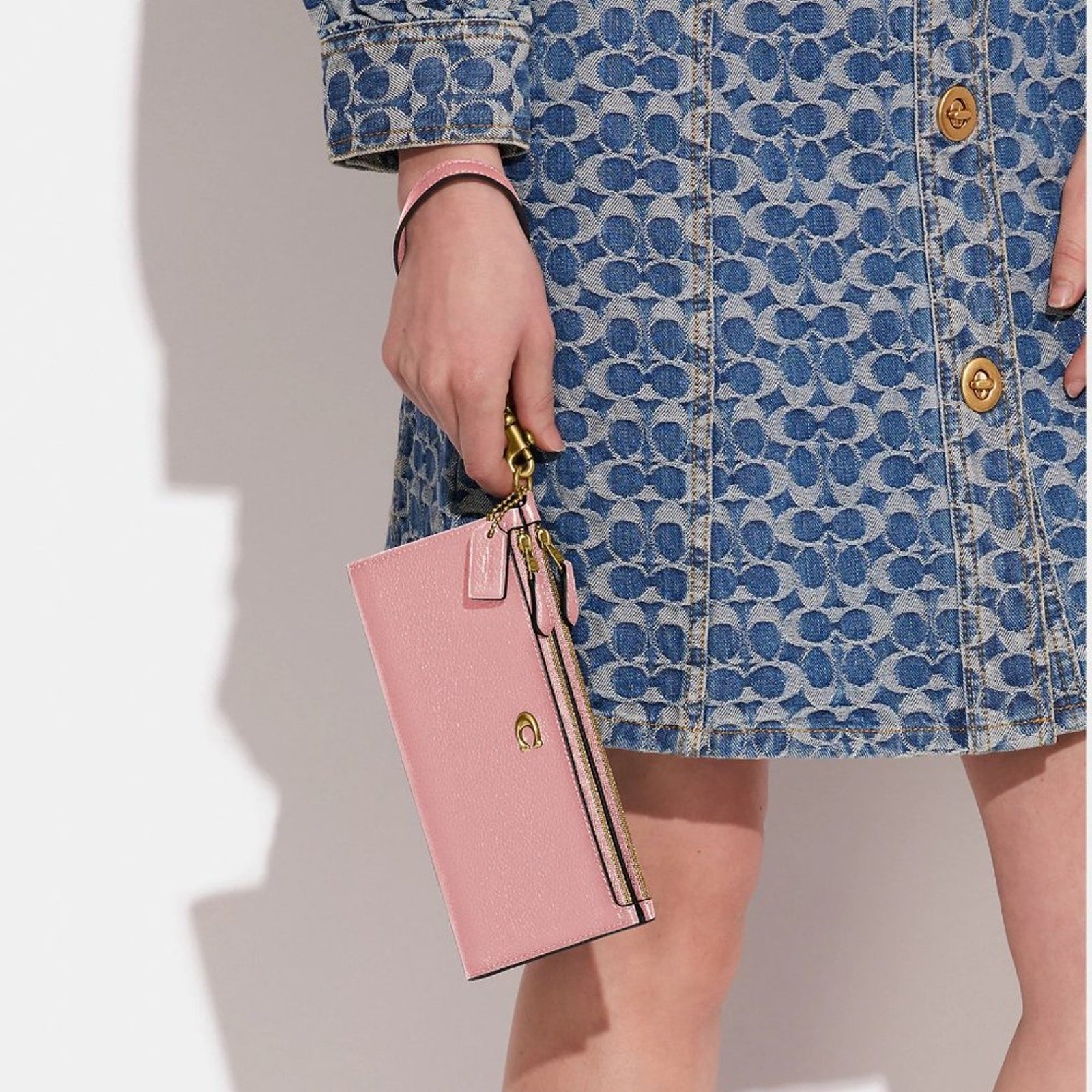 NWT Coach Double Zip Wallet in Brass and Bubblegum Pink CC553