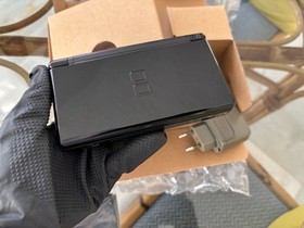 Console DS Super Mario Bros NES 20th Anniversary Nintendo Sweden &eacute;dition limit&eacute;e