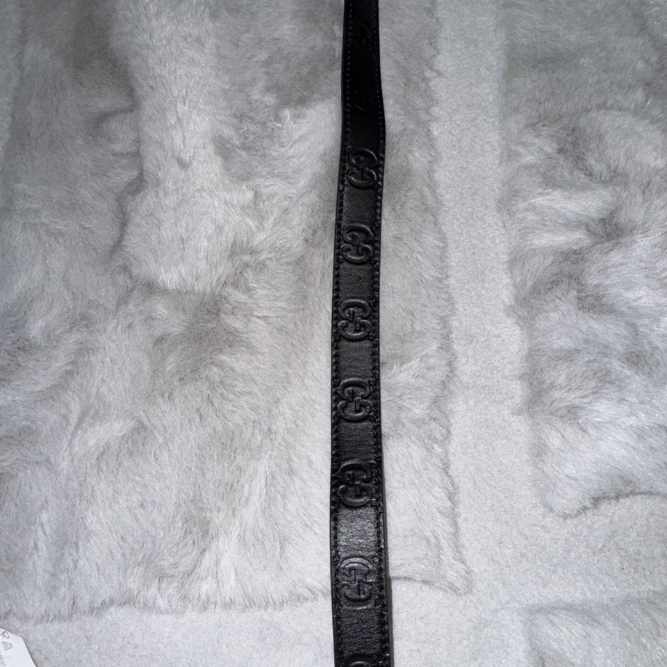 Cinto infantil autêntico Gucci preto GG couro em relevo prata fivela G intertravada - Imagem 3 de 4