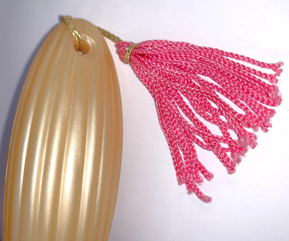 Caja de polvo vacía vintage Avon Regence FLUFF PUFF rosa mango largo bote de talco Foto 3 de 4