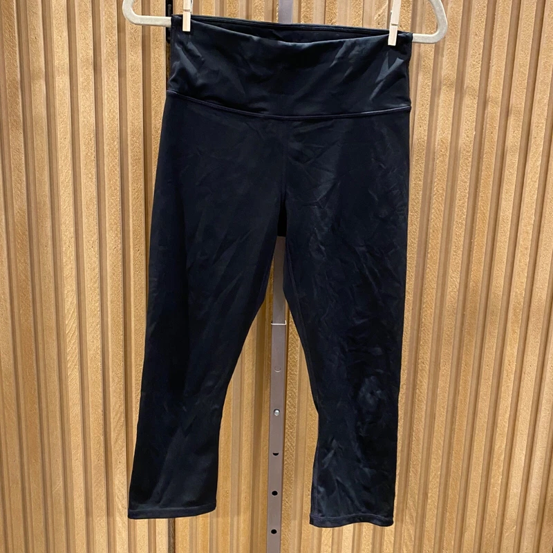 fabletics crop activewear yoga pants