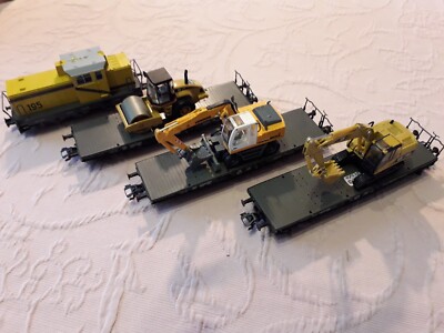 Märklin DHG 700 gelb aus 29180 digital Set Baustelle mit Lok + 3 Schwerlastwagen