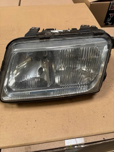 Audi A3 8L - Scheinwerfer Frontscheinwerfer links 96303500 (20)