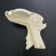 Vintage Tape Tool Embosser Label Maker 1960’s Made In United States VGC