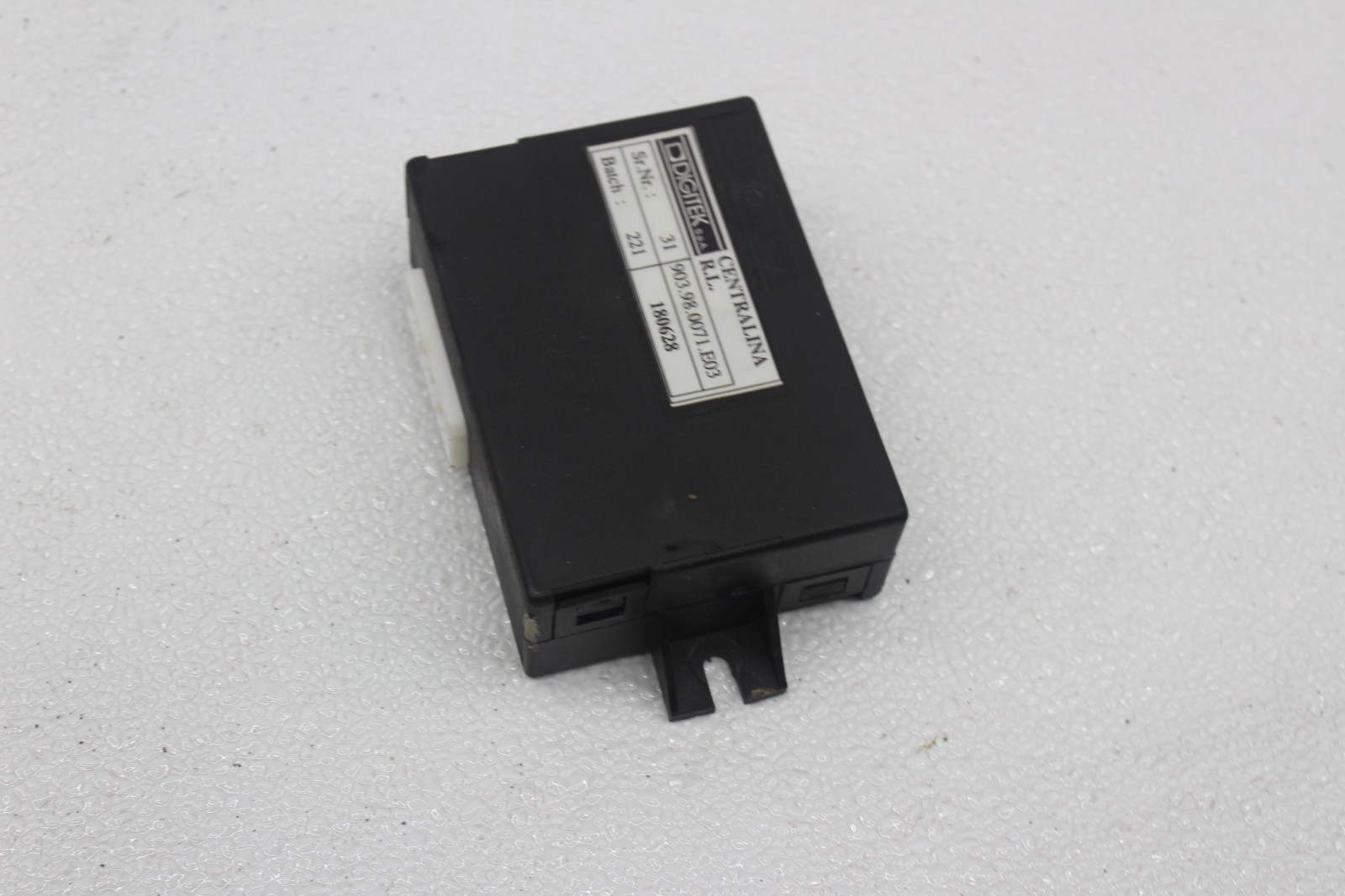 99-01 FERRARI 456 M FUEL COOLING CONTROL MODULE