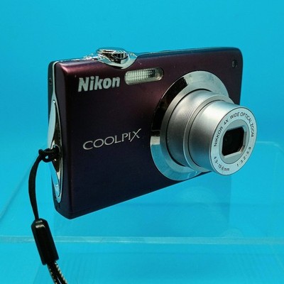 Nikon Coolpix S3000 12.0MP Compact Digital Camera Plum Purple For