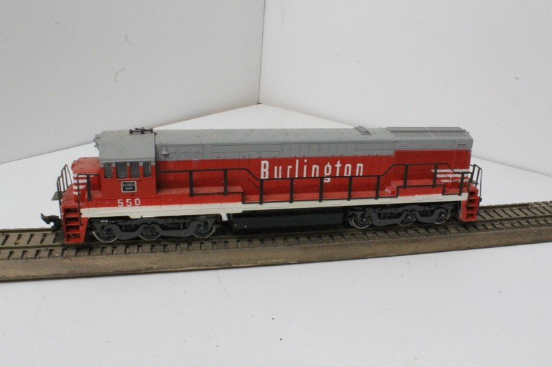 AHM Rivarossi 5054 HO Scale CB&Q 550 Burlington Route No Box