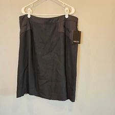 Carlisle Skirt NWT