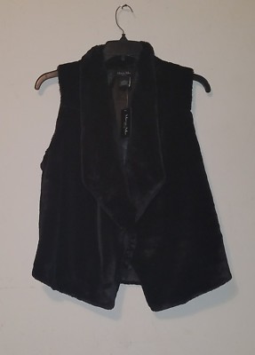 NWT Marcus Adler Women's Flyaway Faux-Fur Vest Black