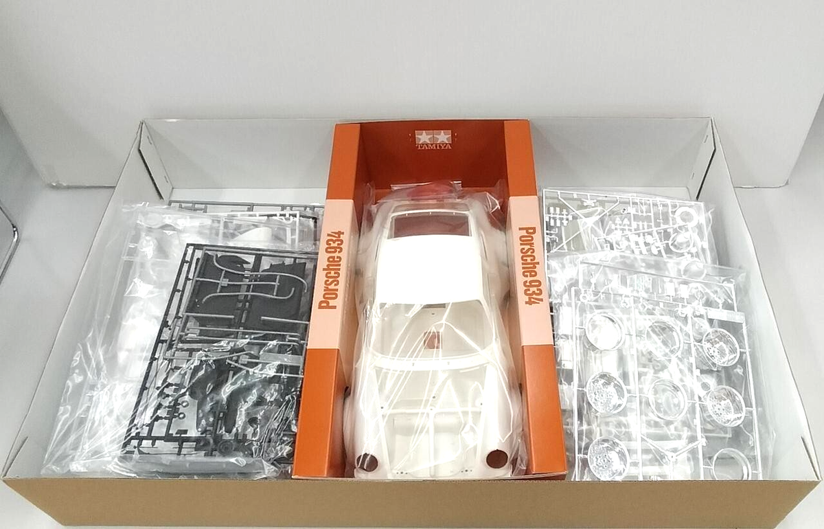 Tamiya 1/12 Porsche Turbo 934 Jagermeister With Photo Etched Parts