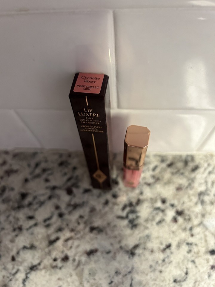NIB New CHARLOTTE TILBURY Lip Lustre PORTOBELLO GIRL Gloss Luster Full