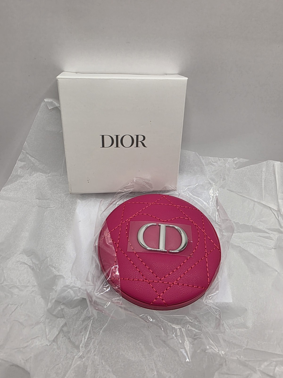 Dior Beauty Limited Edition Hot Pink Compact Mirror Brand New In Box-image