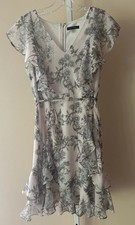 Tommy Hilfiger Ceramic Floral Ruffle Dress Pale pink & gray Florals Sz 4 Girly