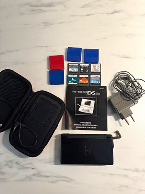 Nintendo DS Lite Konsole Schwarz mit Netzteil, Tasche & Spiele inkl. Zubehör