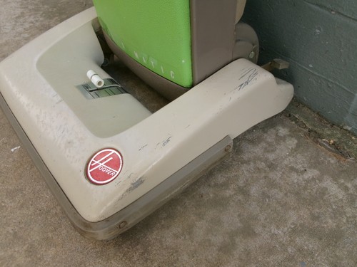 Vintage Hoover Dial-A-Matic Model 1149 Upright Vacuum Cleaner Green - Picture 7 of 23