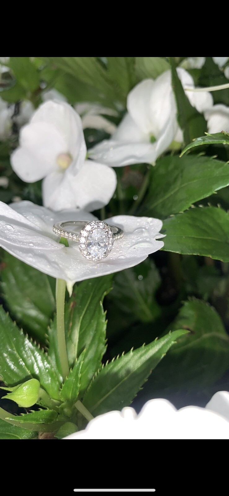 sterling silver ring with simulated diamonds - image 2