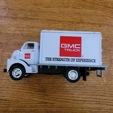 First Gear 1952 GMC Dry Goods Van 1:34 #10-1025