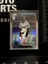 2024 Topps Update Series - Rainbow Foil US71 Nick Gordon