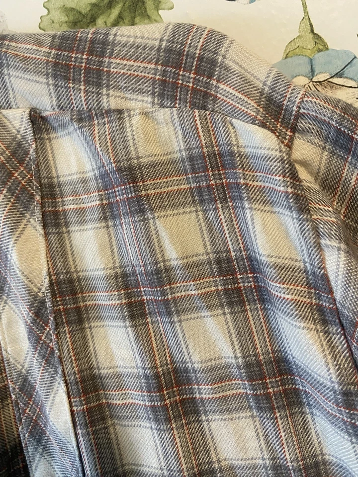 Maurices Women’s Plus 2X Dip Dye Distressed Plaid Flannel Open Kimono Duster - Image 2 of 4