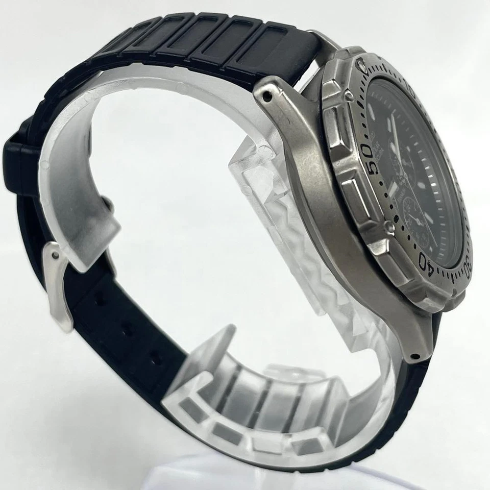 Seiko Diver Solar Titanium Watch 5K2J 0A30 Mens Chronograph Timepiece - Image 3 of 4