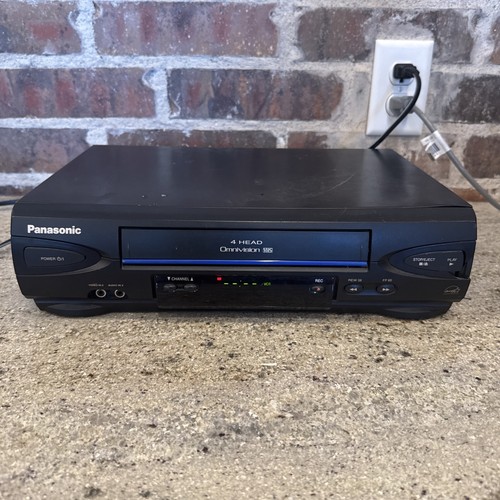 Panasonic PV-V4022-A VCR 4 Head Omnivision Blue Line VHS Player