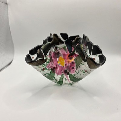 Petra 1998 Signed Studio Art Glass Handkerchief Bowl Pink Floral Ruffled 8.5''