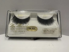 VINTAGE *NEW* 1960'S Nu-Masca 100% Human Hair Pre Trimmed & Feathered Eye Lashes