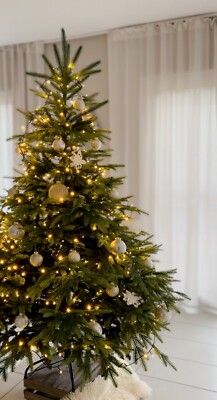 180 cm Knstlicher Weihnachtsbaum Spritzguss Tannenbaum aus PE& PVC |  eBay.de