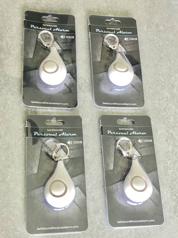 LOT OF 4 Safesound KEY ALARM Personal  Self-Defense Siren 125 Decibels Keychains