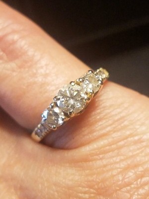1.0 Carat Three-Stone Diamond 14K Yellow Gold Ring, Size 5.5