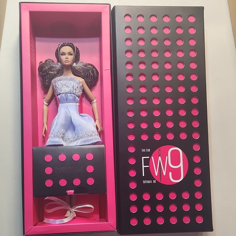 Young Romantic Poppy Parker 2019 Convention Exclusive,  Integrity Toys - NRFB