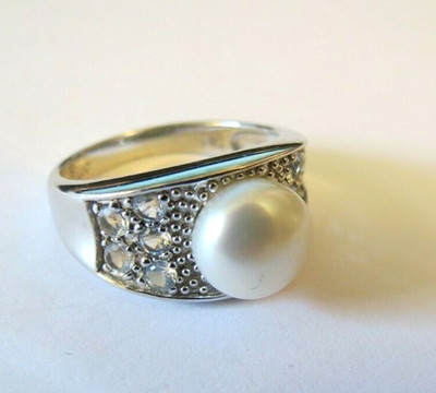 Sterling Silver Ring Faux Pearl Size 8 Rhinestones Signed LUC 925 Wide Band NWOT