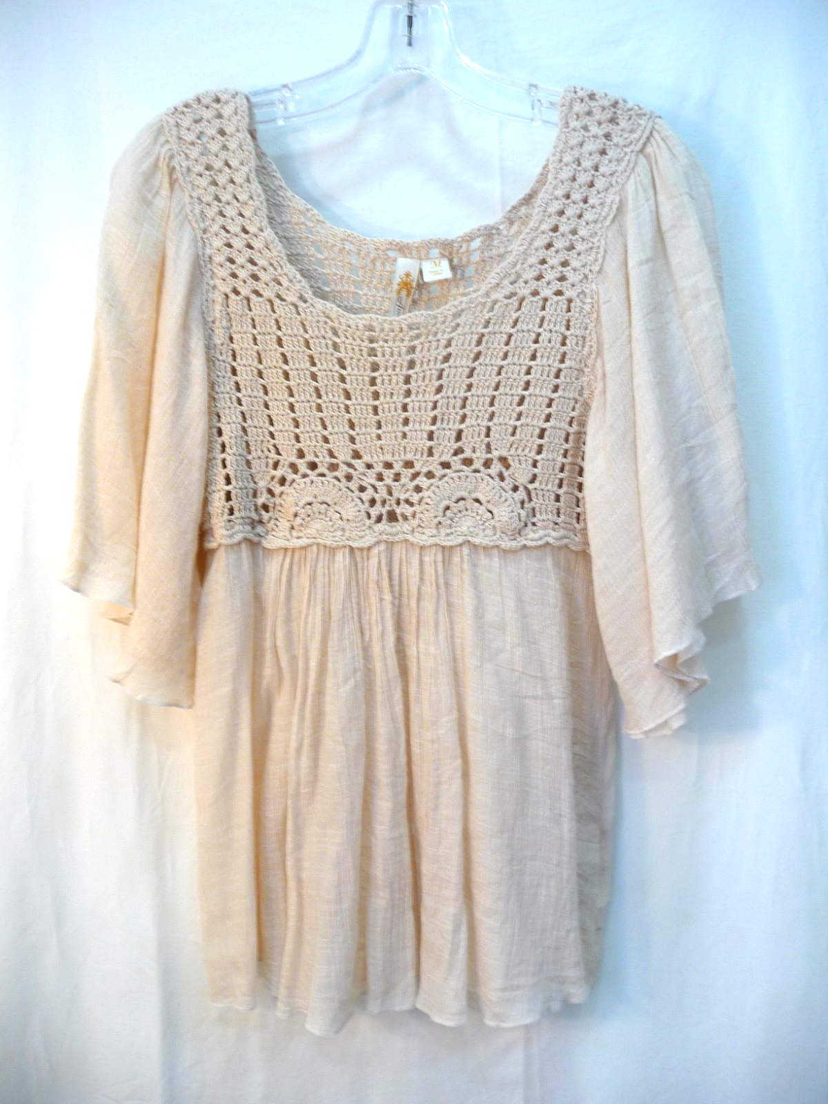 ADIVA v    Women's TOP Size Med Ivory crocheted wide sleeved