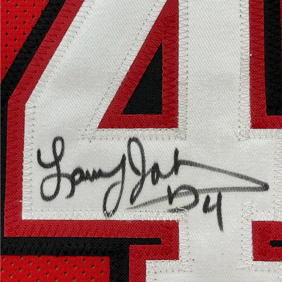 Camiseta vermelha emoldurada autografada/assinada LARRY JOHNSON 33x42 UNLV PSA/DNA CERTIFICADO DE AUTENTICIDADE autografada - Imagem 2 de 2