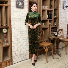 Chinese Traditional Velvet Cheongsam Women Autumn Winter Qipao Dress with Lining