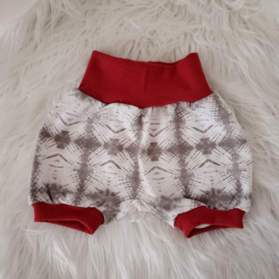Kurze Babypumphose, Gr. 68/74, Handmade, Neu