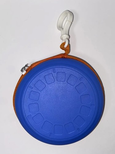 Green View-Master with Blue and Orange Zippered Reel Case - Picture 3 of 12