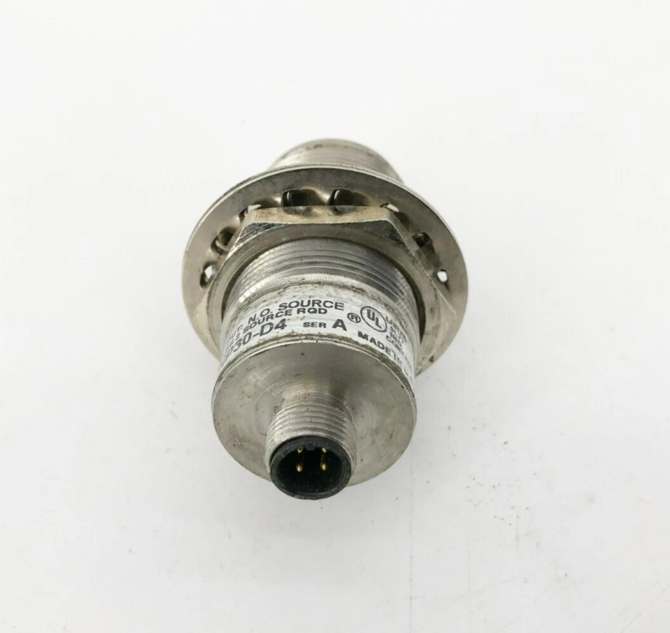 Allen Bradley 871TM-DH10NP30-D4 Inductive Sensor Metal Face 10mm Range 10-30VDC - Image 4 of 4