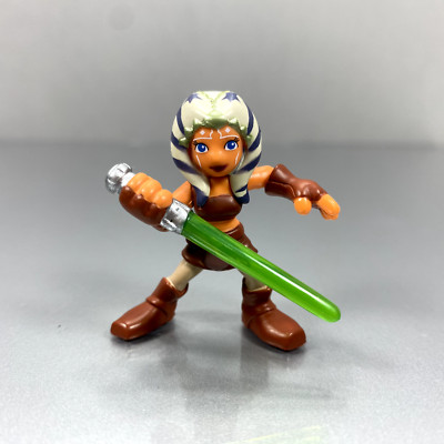 Hasbro Star Wars Galactic Heroes AHSOKA TANO figure w/Shein reverse grip